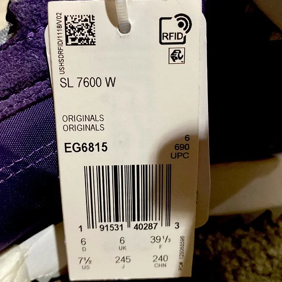 Adidas sneakers - Picture 2 of 2